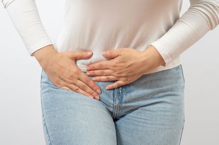 thumbnail Blinddarmentzündung: akute und starke Bauchschmerzen sind typische Symptome.